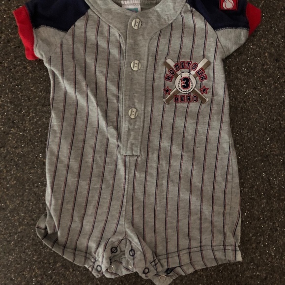 🌸3 for $15 Sale 🌸 Baseball "Home run Hero" - Picture 2 of 5